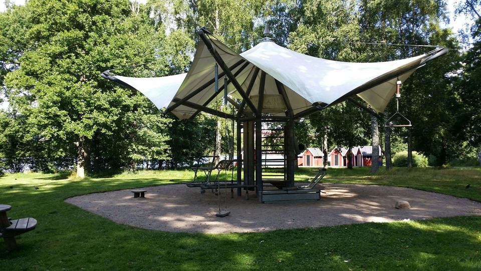 Träningspaviljong som utegym