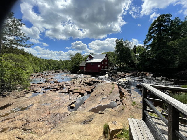 Kvarnfallsleden, Gul slinga Knäred