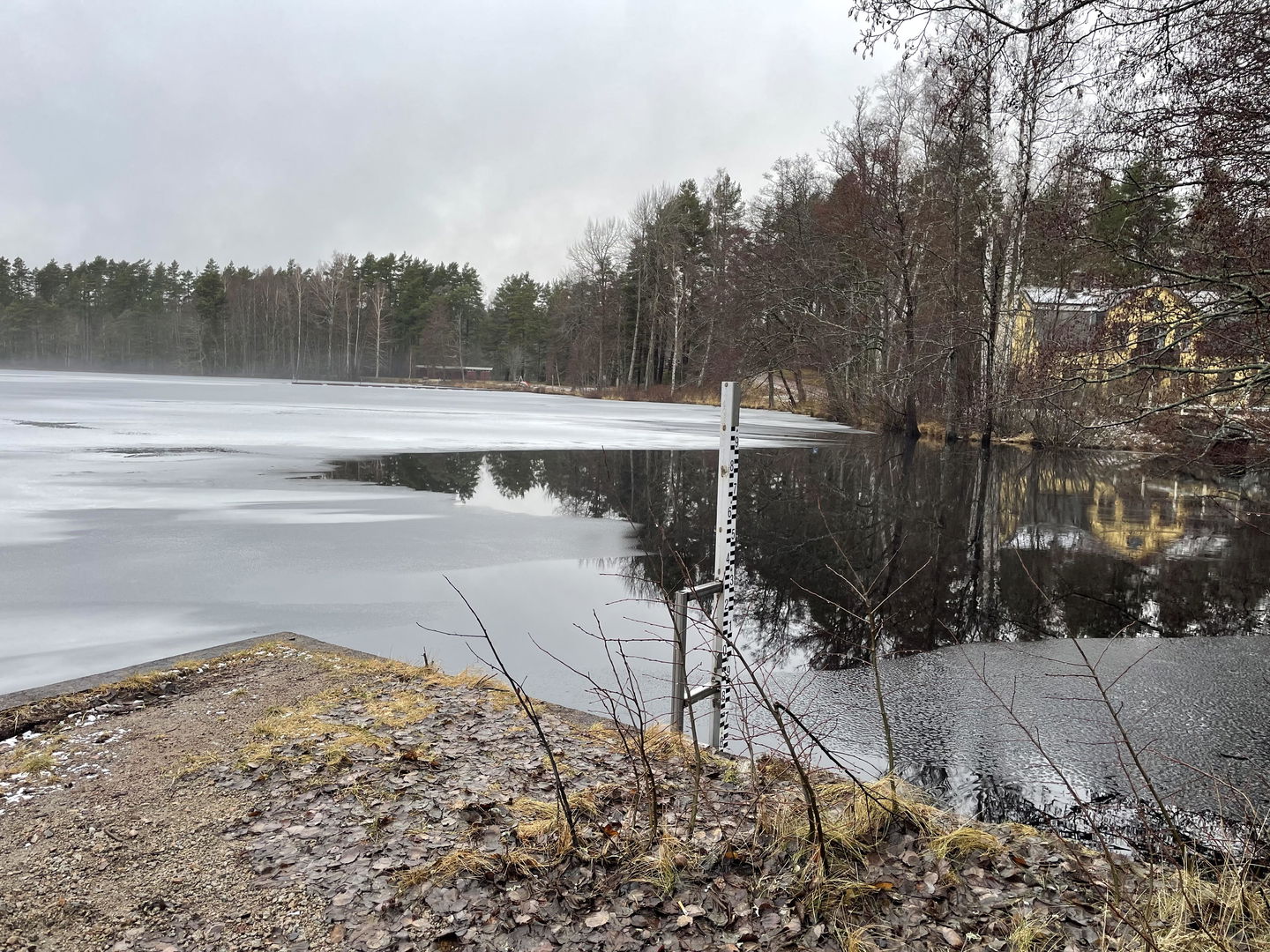 Landfiske, Hjälten inne i Hjältevad.