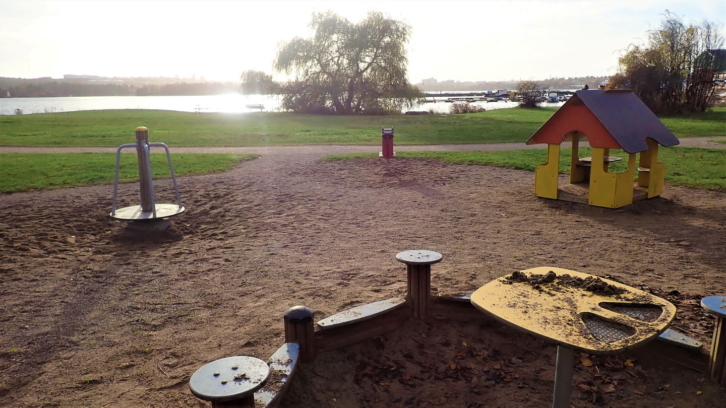 Mölnastrandparks lekplats. Foto Lidingö stad.