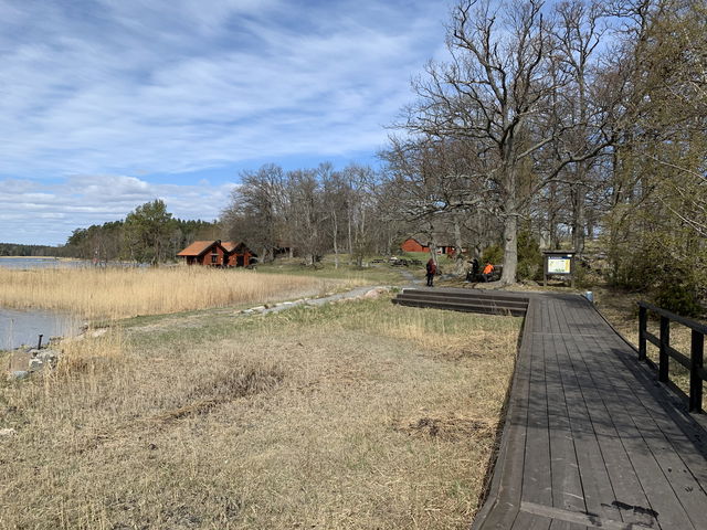 Ängsö nationalpark - brygga för reguljär turbåtstrafik