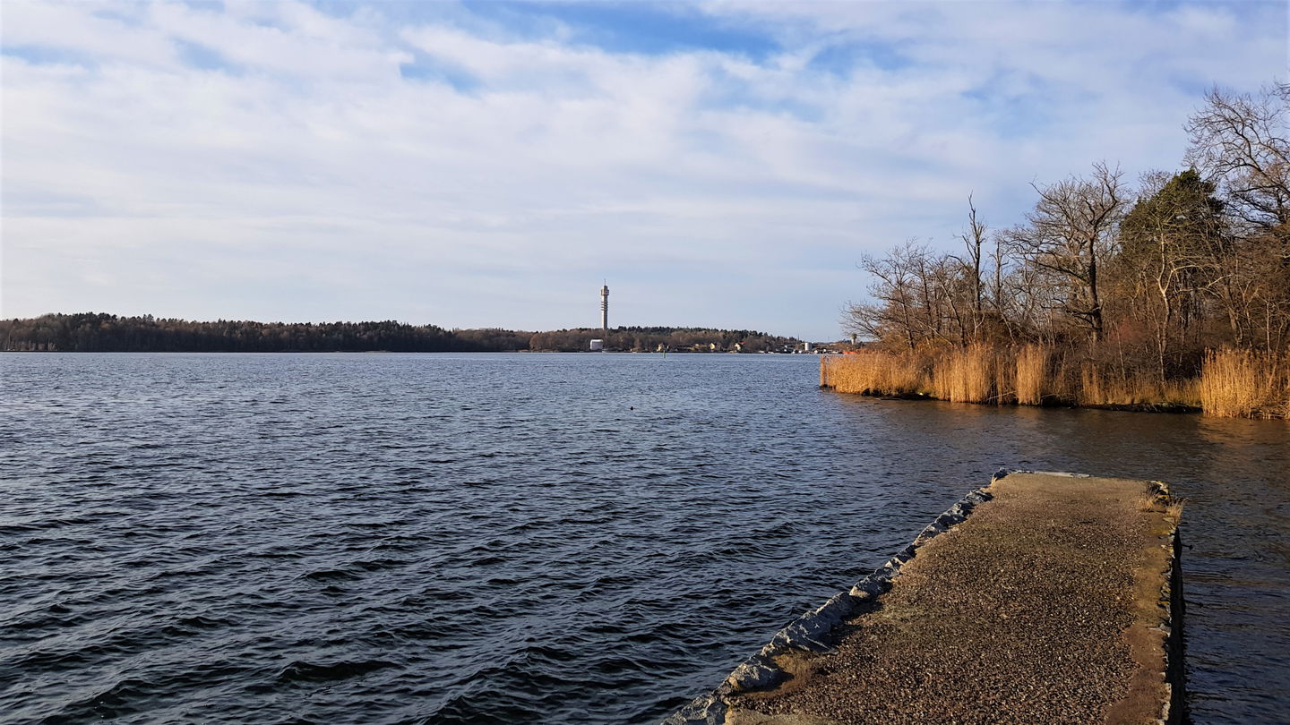 Utsikt västerut från brygga i Kappsta naturreservat, Foto Lidingö stad
