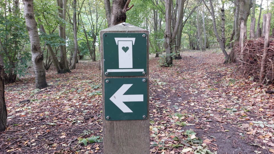 Hitta lätt till toalett.