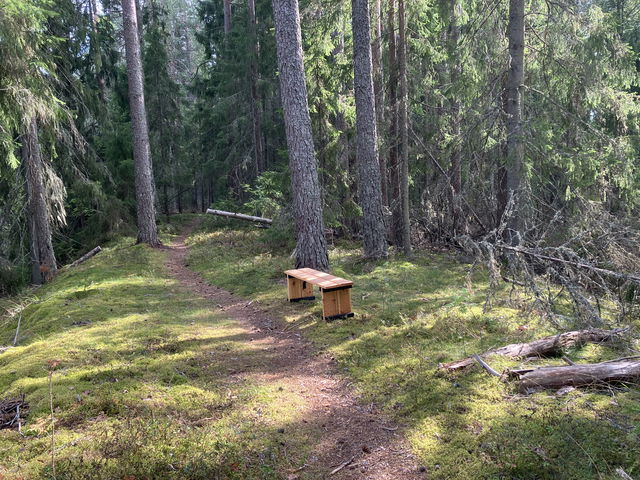 Karmansbänk - rastbänk