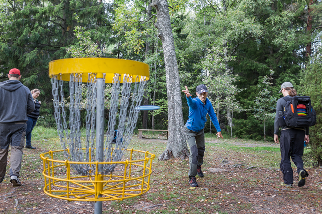Discgolfbana Visättra sportcenter