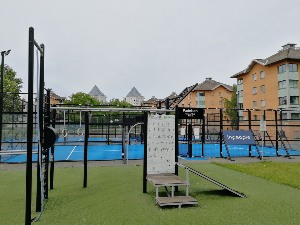 Padel som granne