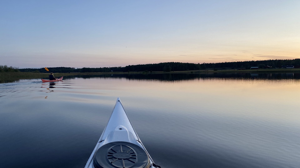 Paddla genom naturreservatet Gnien