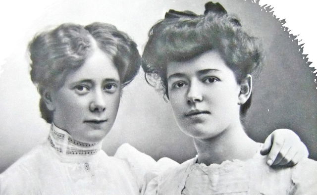 Gertrud Lilja och Elisabeth Bergstrand-Poulsen i Långasjö