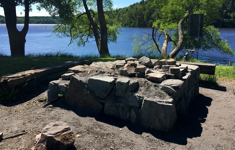 Grillplats vid Sättrabadet.