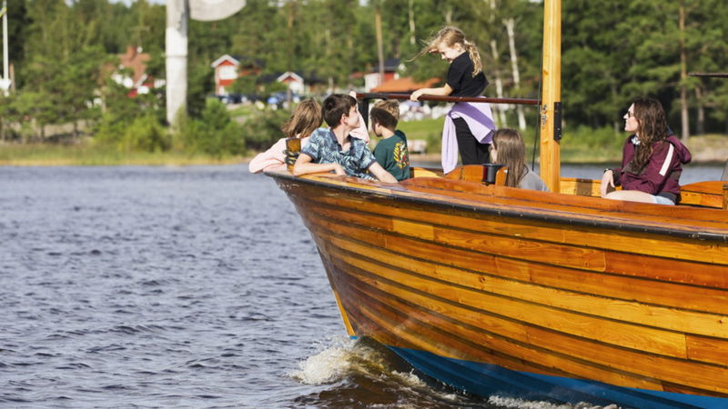 Gör som sjömännen och njut av Picassoskulpturen från sjösidan