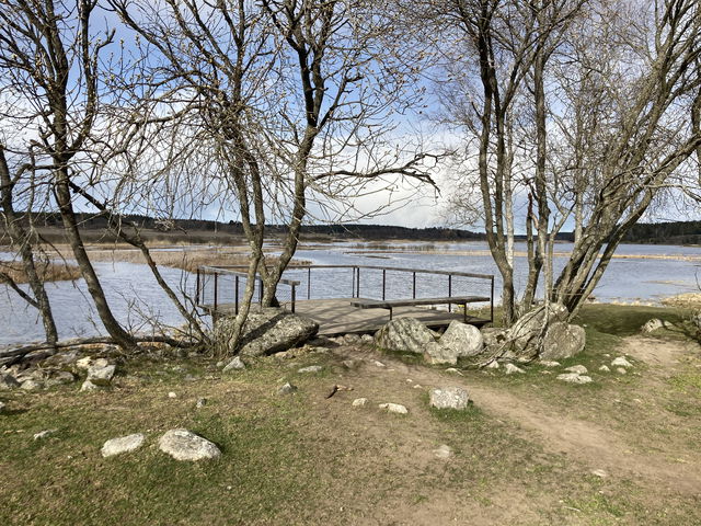 Grävlingholmens fågelskådningsplattform, Angarnssjöängen