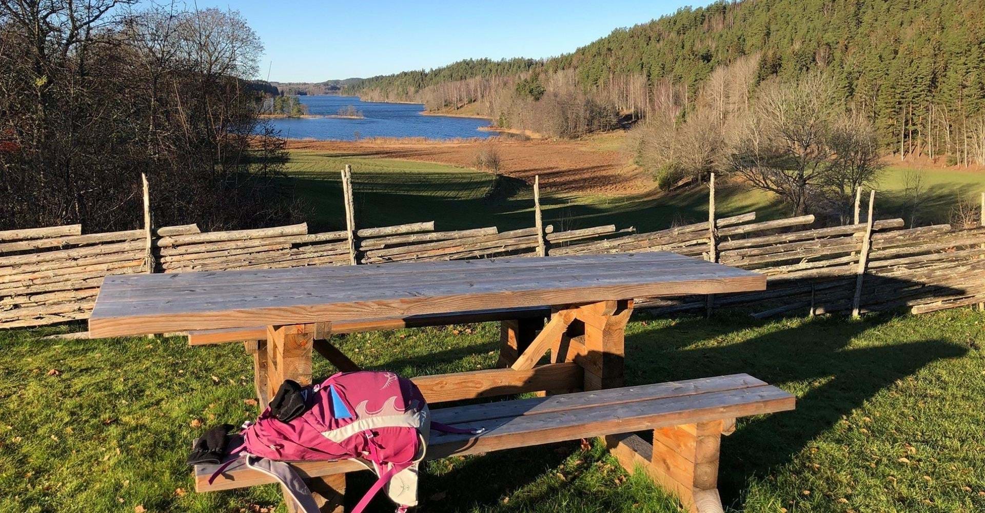 Rastplats vid Gärdserum kyrka.
Etapp: Falerum - Åtvidaberg
Åtvidaberg