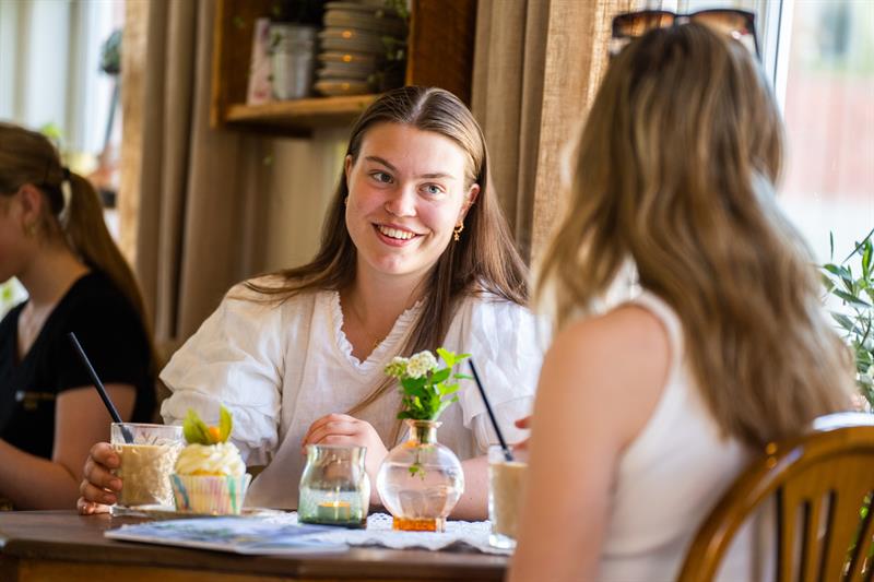 Bakergaarden Cafe, Ørje - SPIS UTE DAGER i uke 42