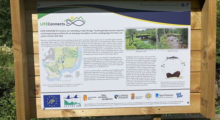 Skylt om vattenvårdande projektet LifeConnects