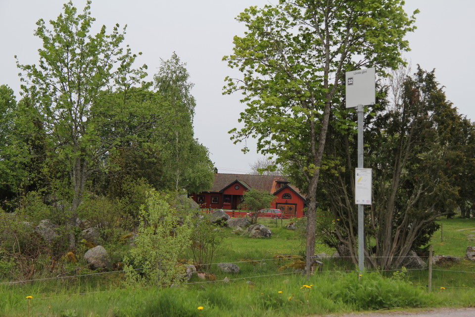 Busshållplats.