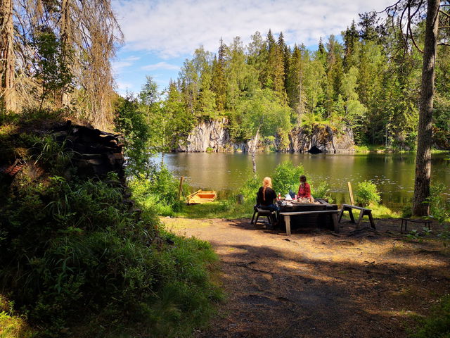 Jätturn grotta