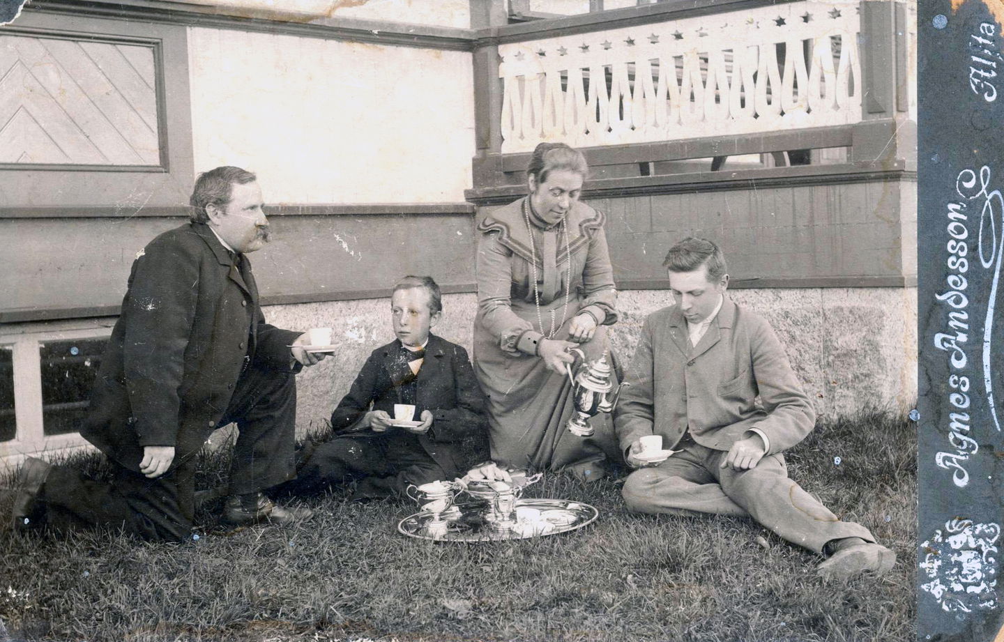 Fam Blomberg fikar