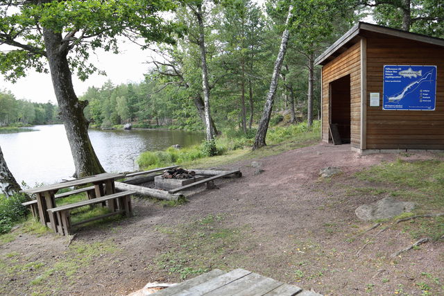 Grillplats 3, Snärjebäcken