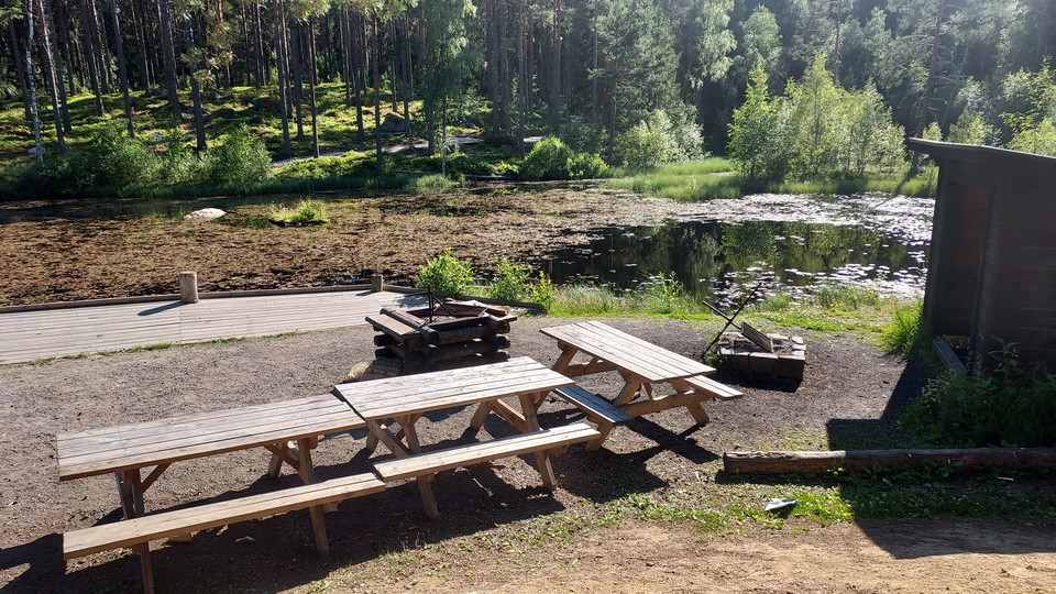 Rastplats vid Badtjärn