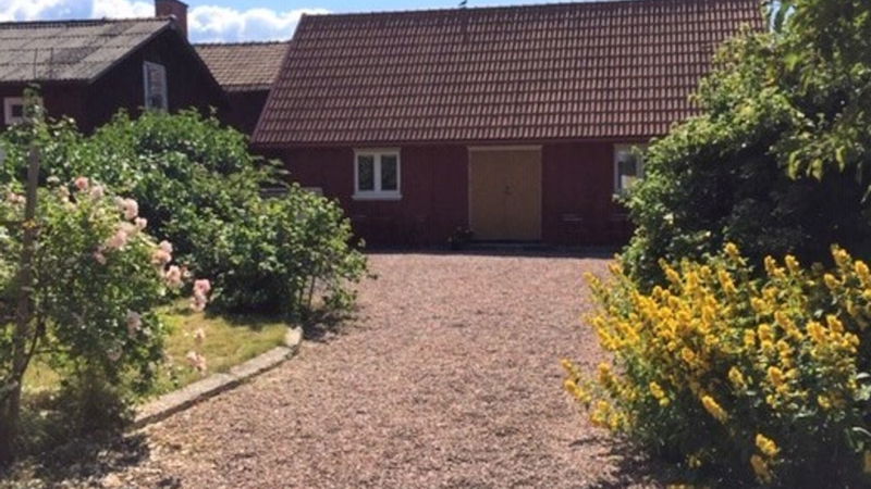 Fräscht, lugnt gårdshus