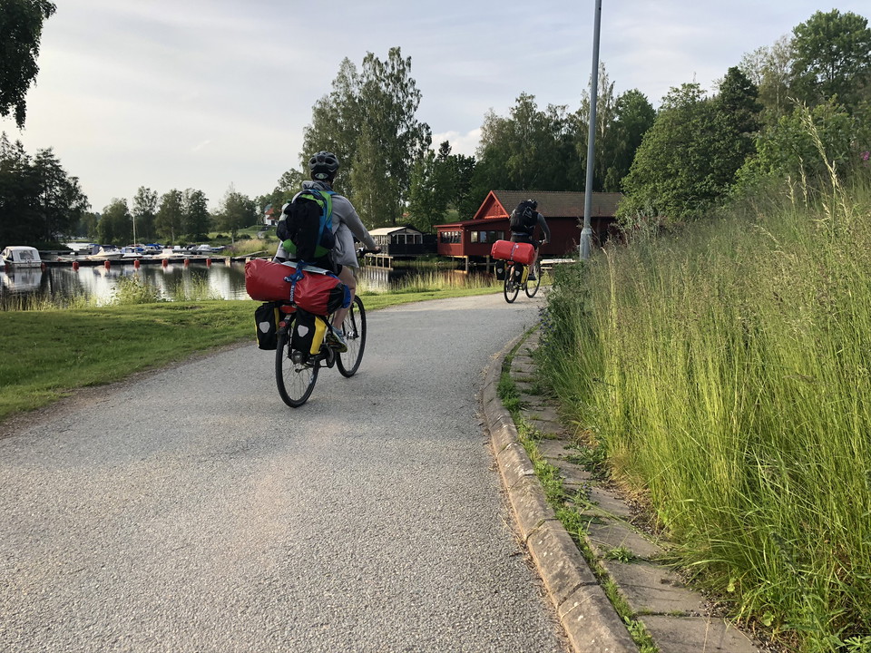 På väg till Rosellmagasinet