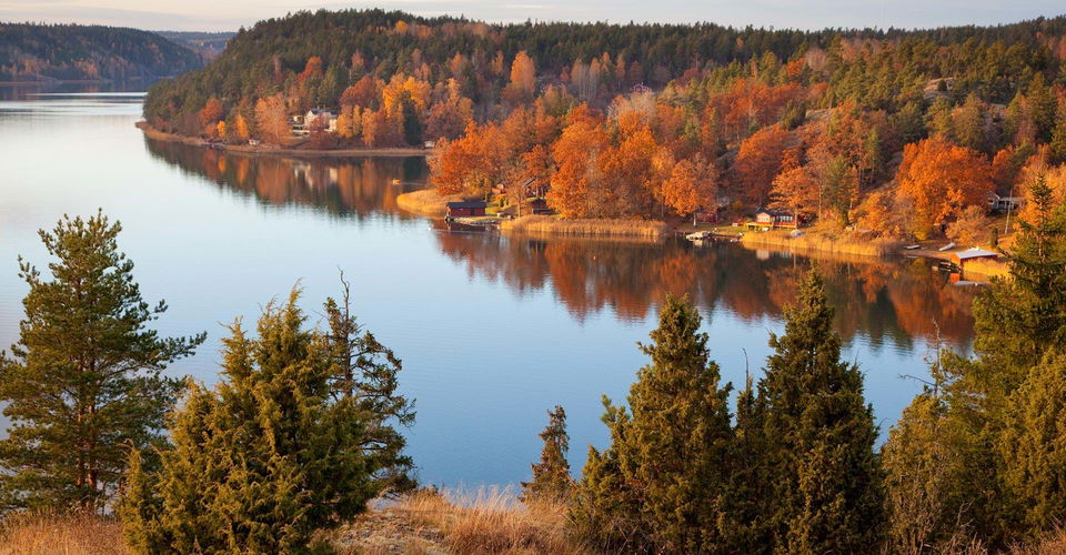 Utsikt från berget Hammarsten över Valdemarsviken i oktober. Etapp:  Valdemarsvik-Fyrudden