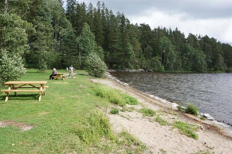 Tjuvholmen badeplass, Marker