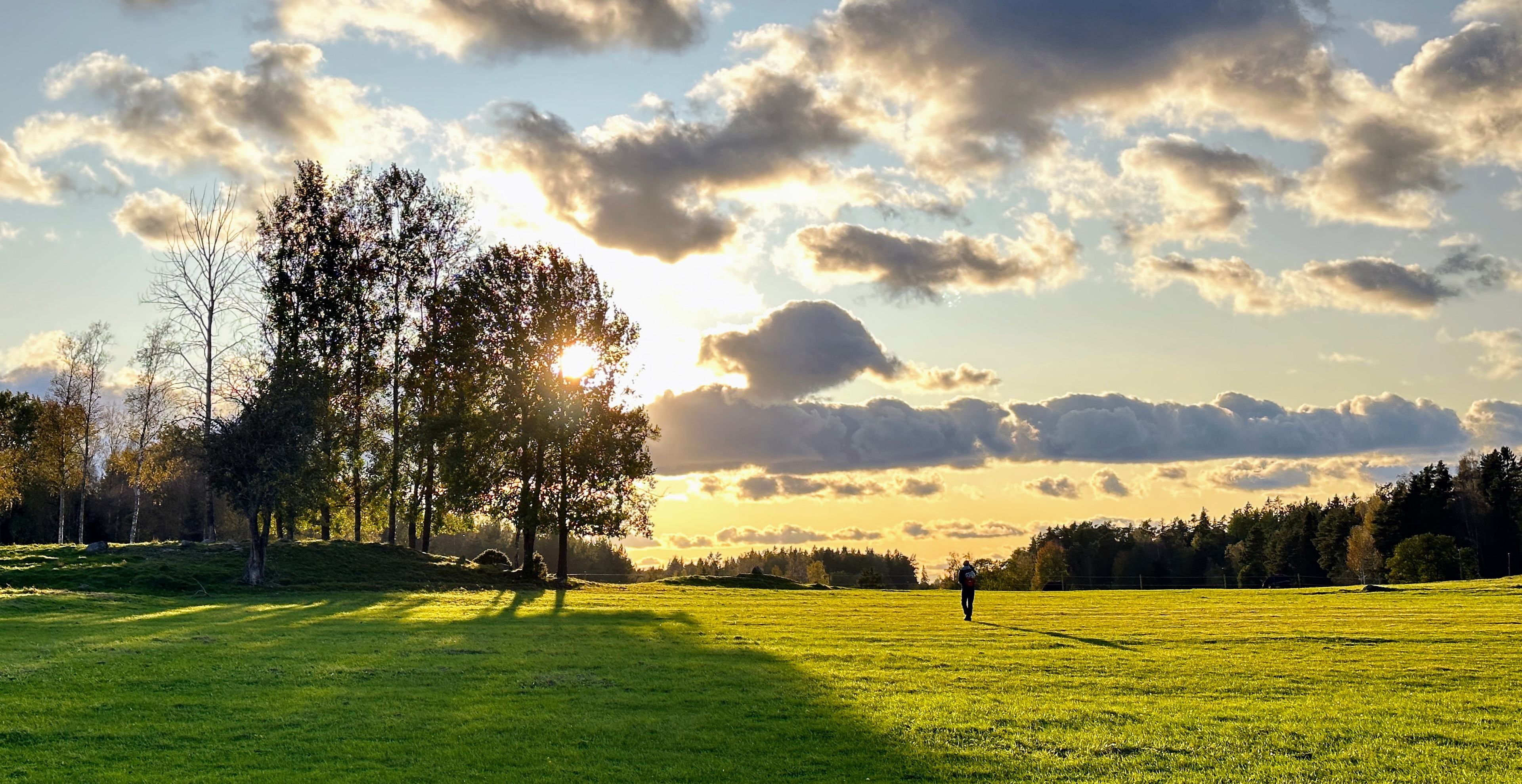 Friluftslivet är fortsatt viktigt för unga, men få känner sig som friluftsmänniskor. I ett land där …