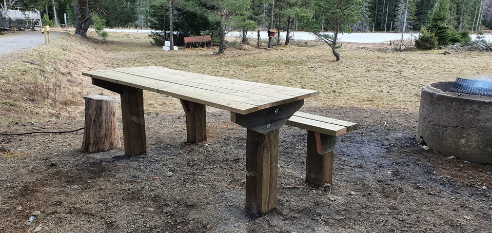 Bordet är anpassat för rullstol.
