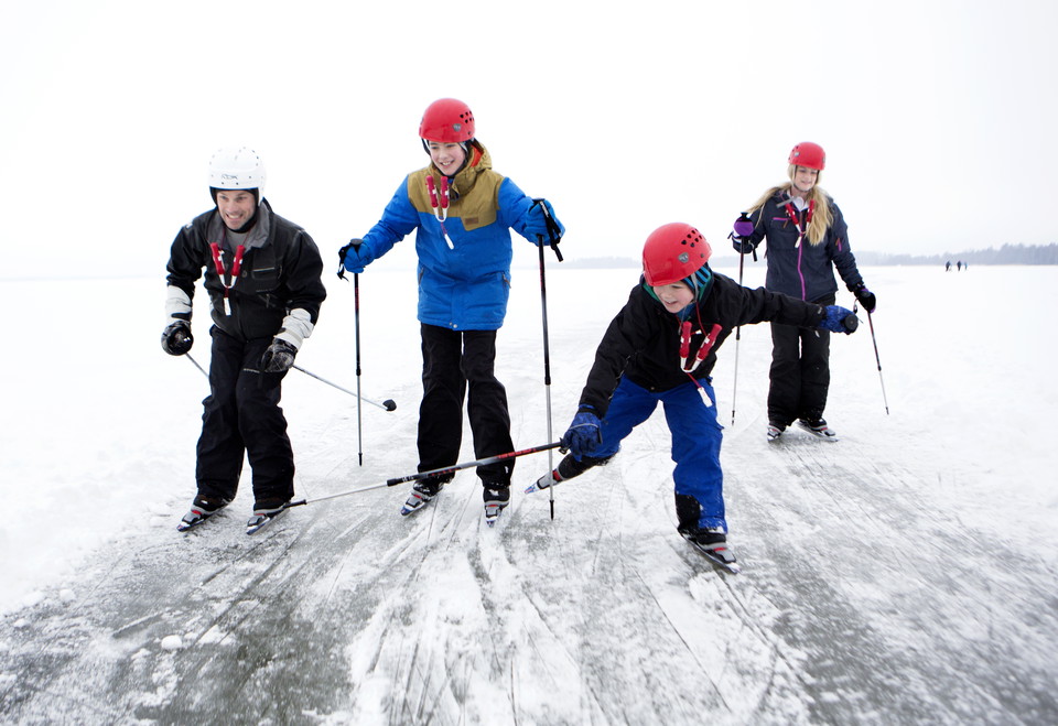 Västeråsfjärdens skridskobana - Ett äventyr för hela familjen