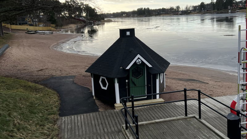 Sauna at Skymningen beach