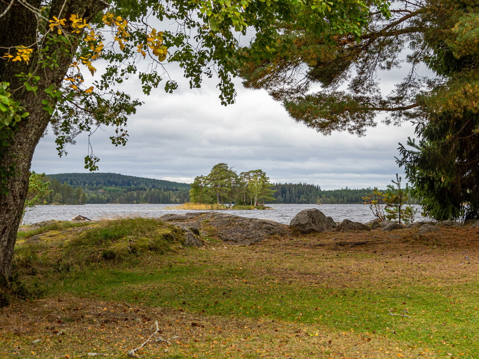 Sjön Gäsen, Flikens badplats. Höst