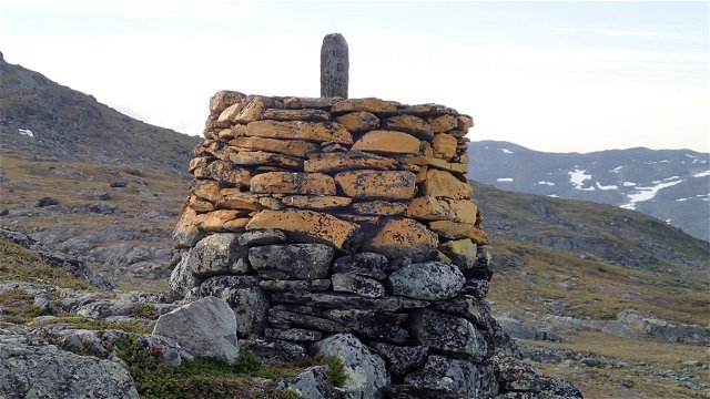 The Norwegian border – Huvki, The Arctic Trail