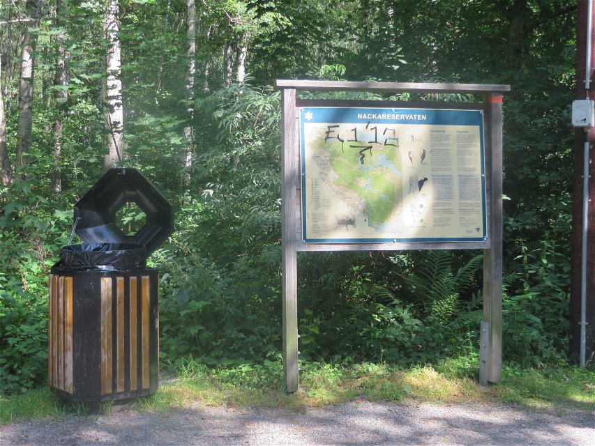 Reservatsskylt vid entren Björkhagen
