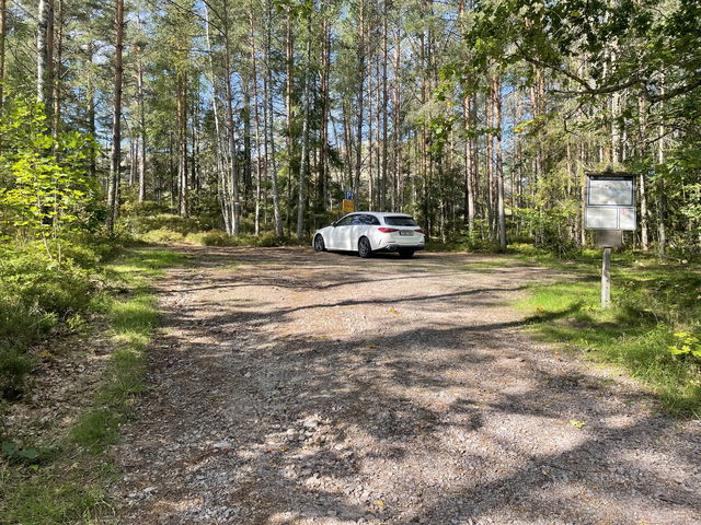 Norra parkering, Segersgärde