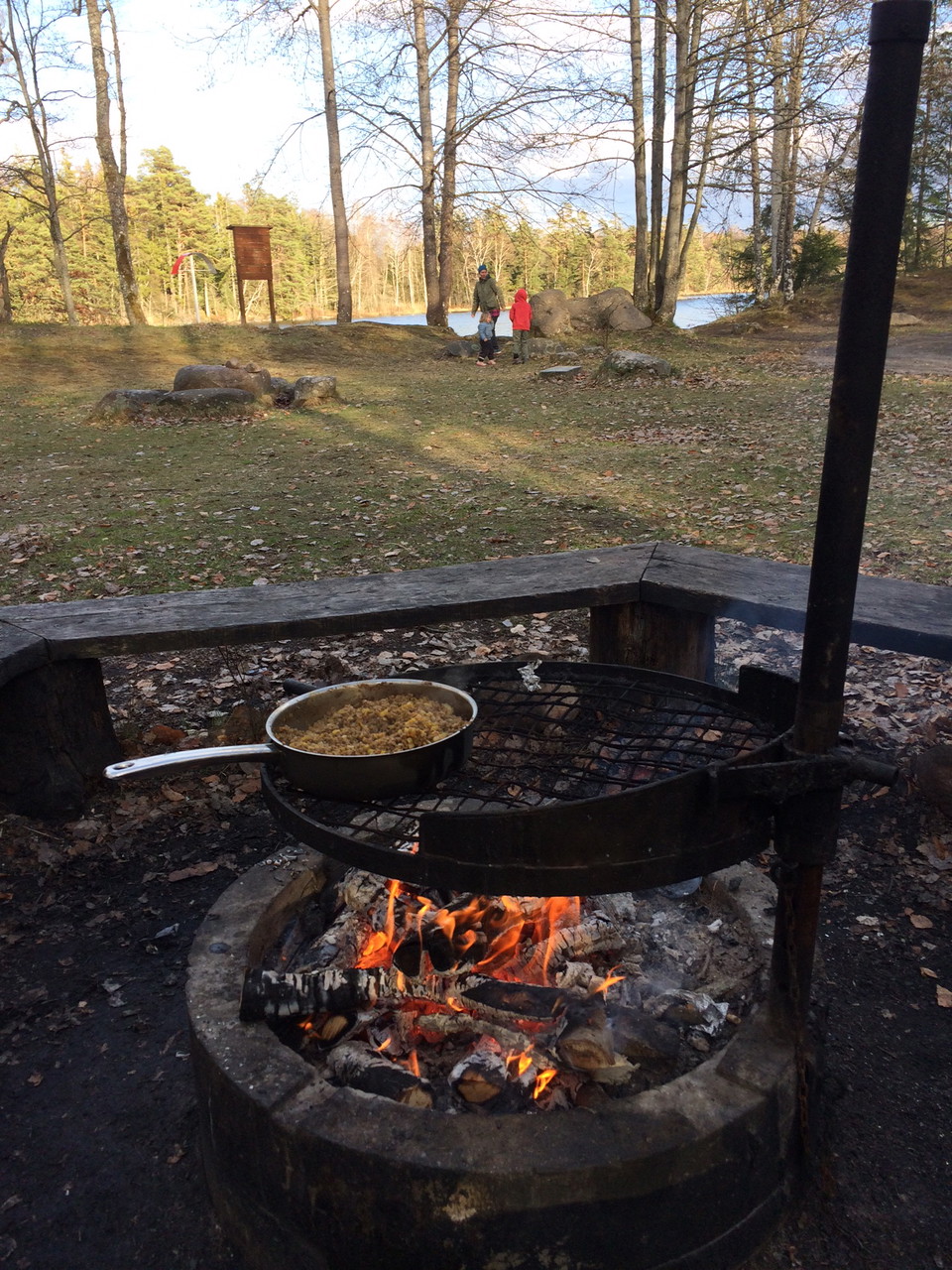 Utematlagning över grillglöd