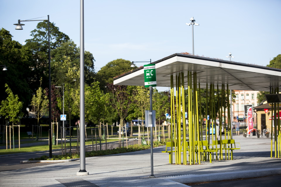 Take the bus out to nature