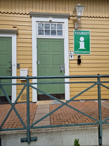 Restroom, Tourist Office
