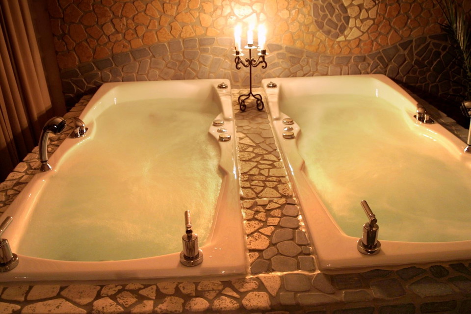 Gyllene-Hornet-spabad