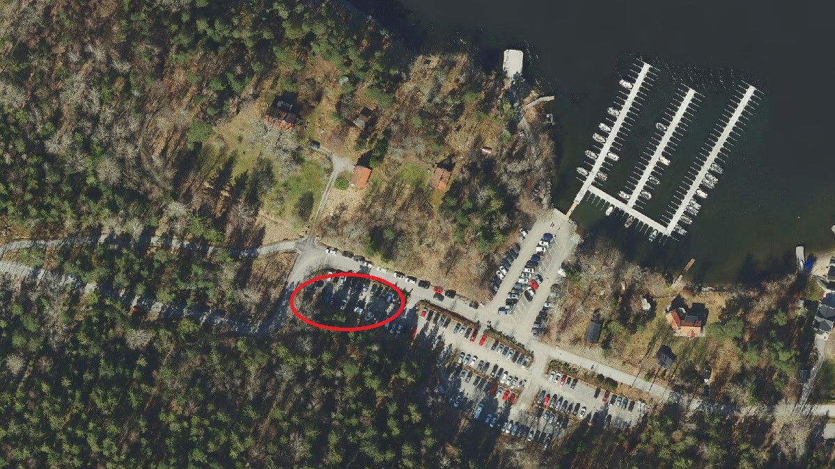 Avgiftsbelagd parkering. Ortofoto Lidingö stad