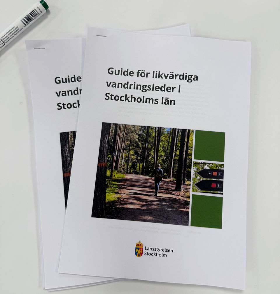 Här är den Stockholm läns Länsstyrelses 32-sidiga guide för likvärdiga vandringsleder i länet, är en…