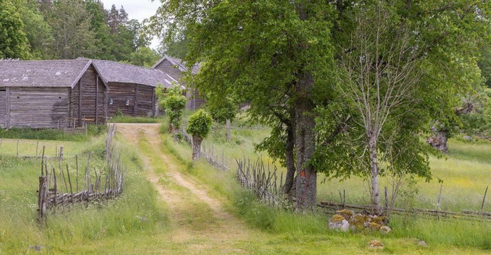 Smedstad dubbelgård.