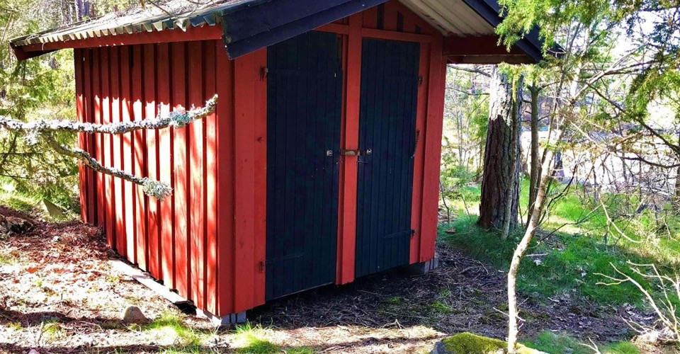 Dass och sopmaja vd Norrhamn/Skeppskroken på Torrö. 
Etapp: Torrö runt. 
Valdemarsvik. 
