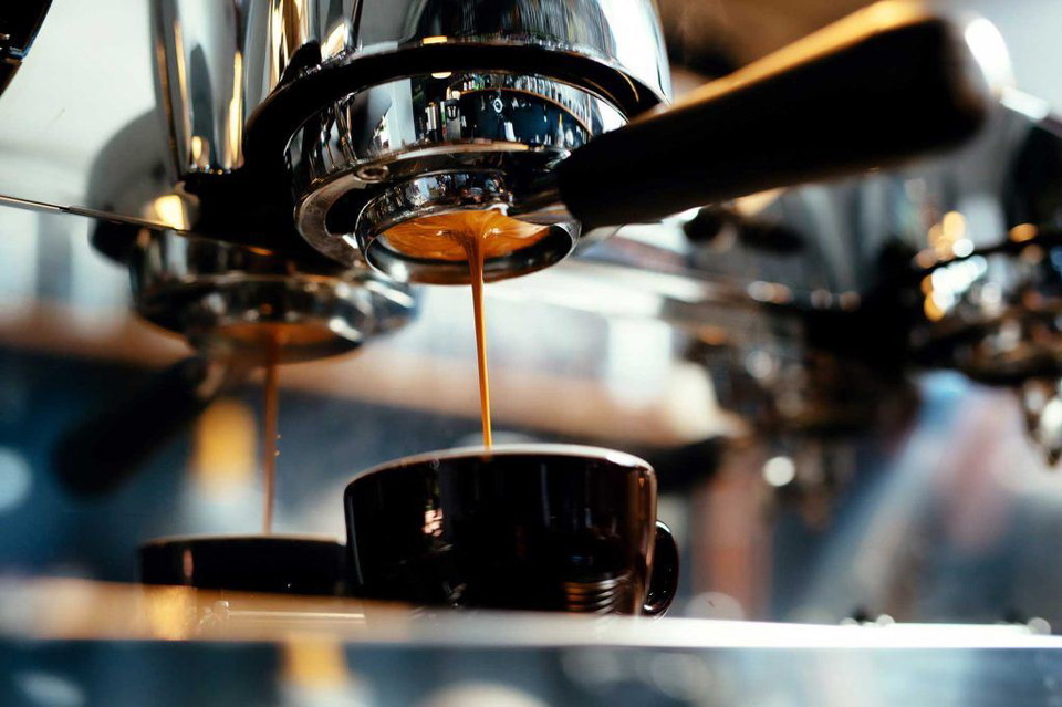 Tonka Bistro Café