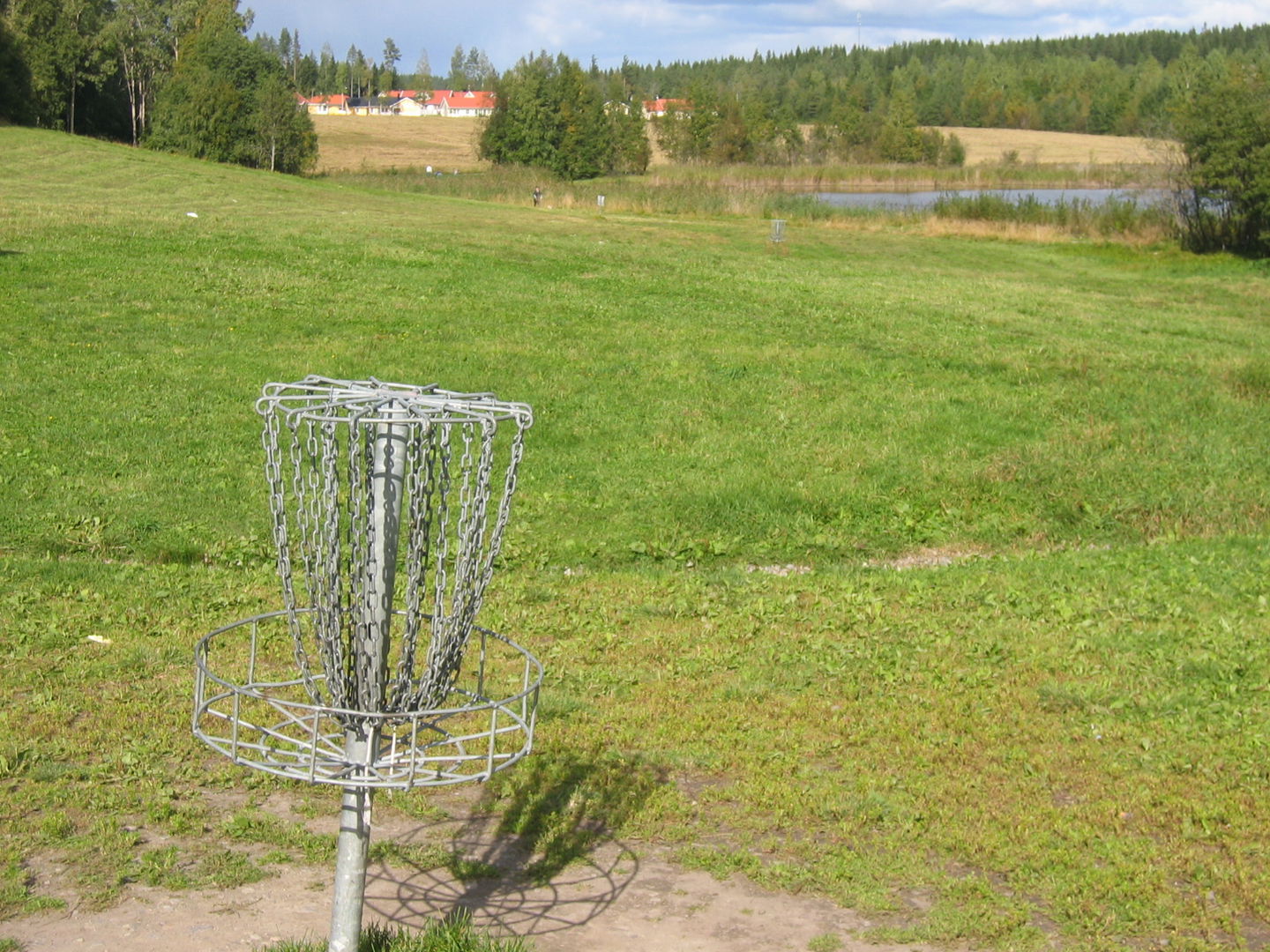 Ett av hålen på discgolfbanan