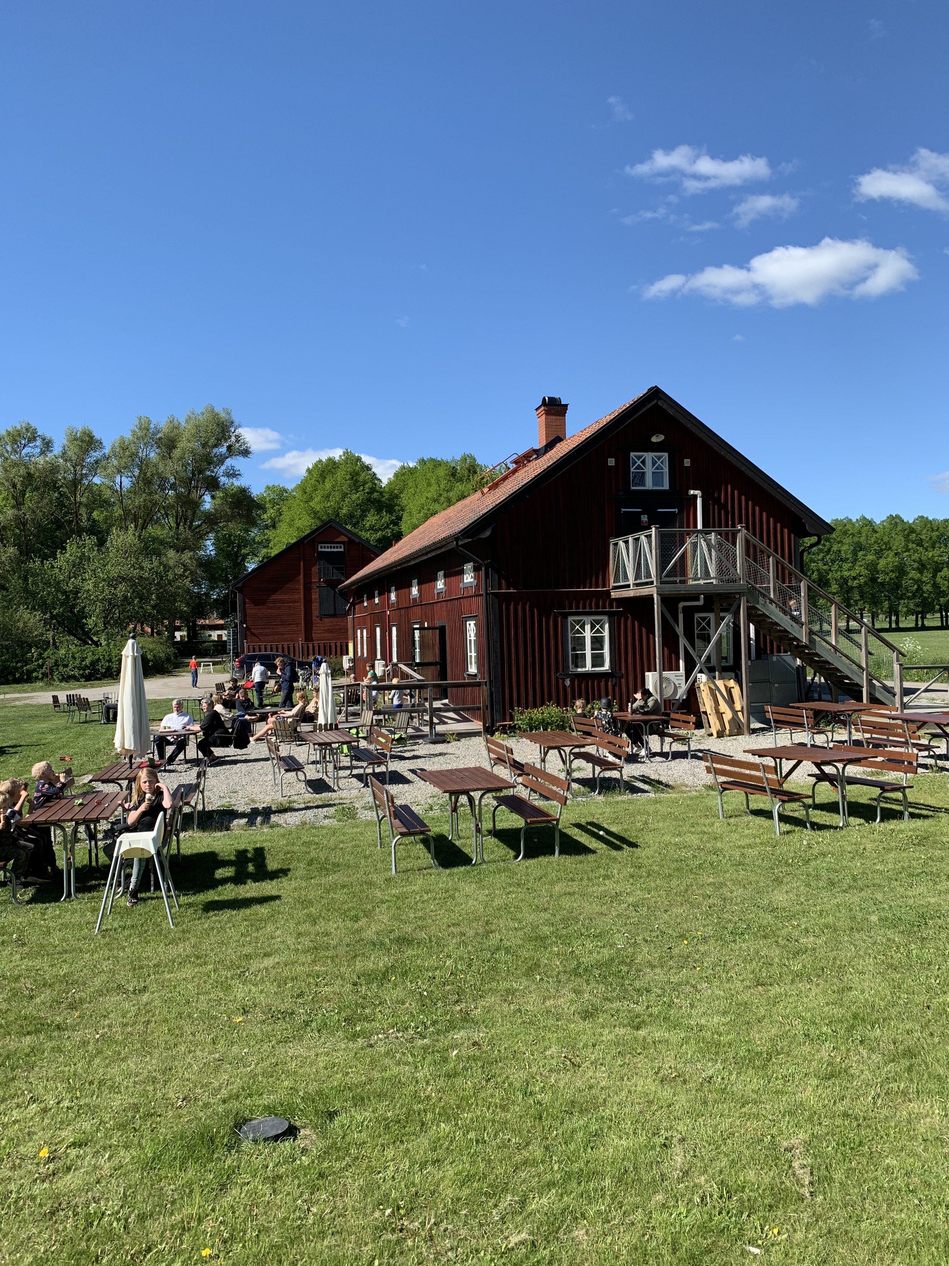 Gäddeholms Cafe är ett populärt besöksmål på sommaren.