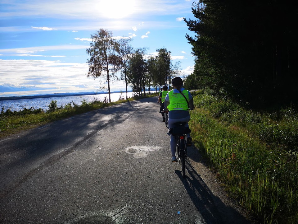 På Rösta, väldigt fint längs Sördellen