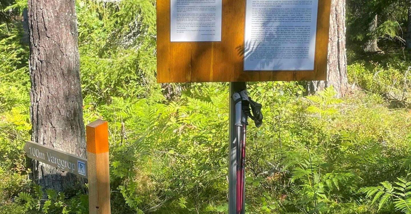 Varggrop vid Fallingeberg. Etapp: Tryserum - Fallingeberg och Brantsbo rundslinga