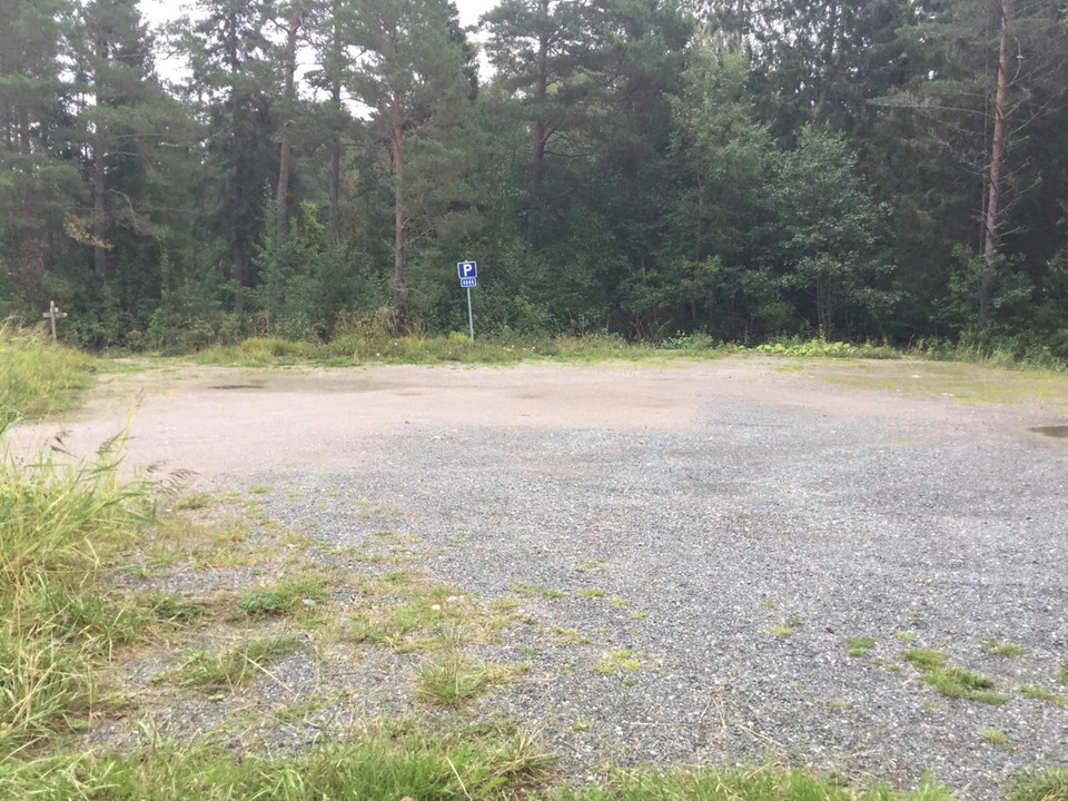 Besöksparkering vid Tullviksbäcken