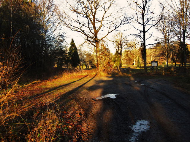 Entré och parkering, Väsby hage
